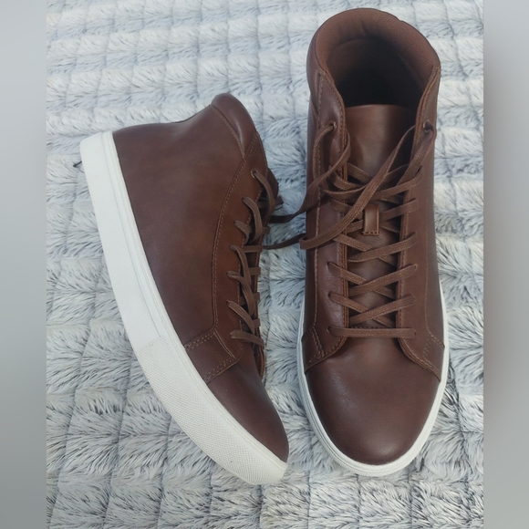 Goodfellow & Co Other - Nwot Goodfellow & Co 11.5 Landry high top Sneaker brown